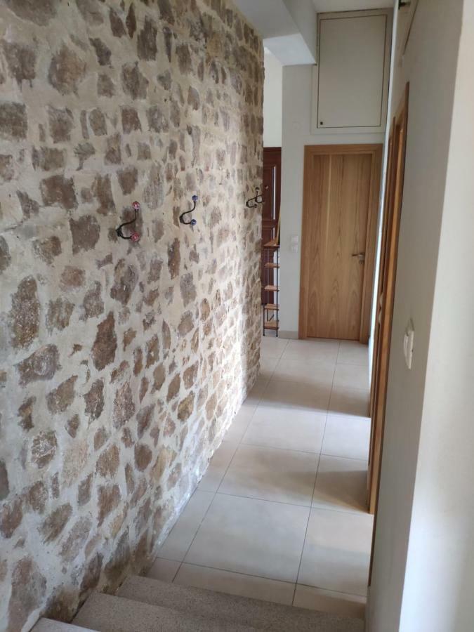 Olive Tree Cottage 2 Néa Péramos Exterior foto