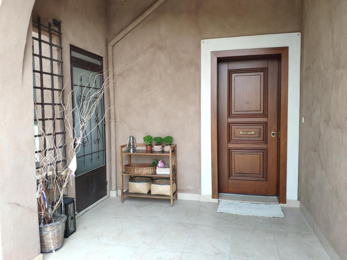 Olive Tree Cottage 2 Néa Péramos Exterior foto